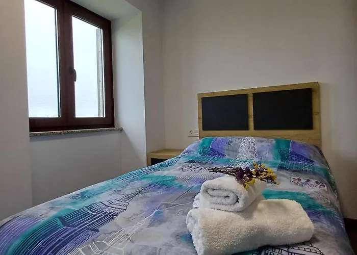 Casa O Sopé * A Filgueira (A Coruna)