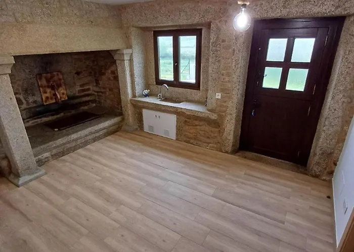 Casa O Sopé Hébergement de vacances A Filgueira (A Coruna)